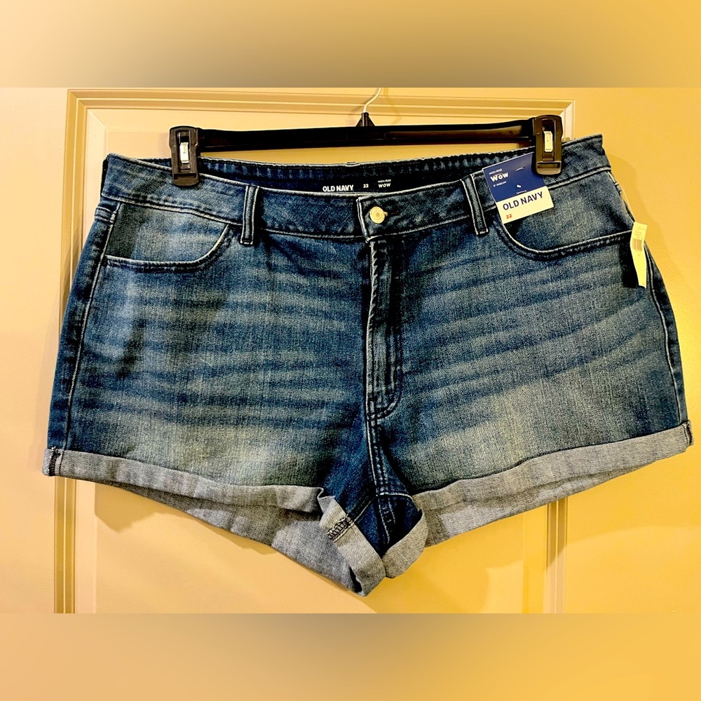 NWT Old Navy high rise denim Shorts